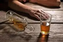 مرگ روزانه حدود ۲۲ نفر به خاطر مصرف الکل