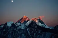 صداهای مخوف «اورست» در شب از کجاست؟!
