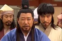 عکس| سفر زمان؛ «هاندانگ، مشاور توچی» 11 سال بعد از سریال «جومونگ» در مراسم معرفی یک سریال