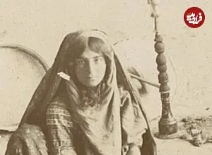 عکس| سفر زمان؛ زنان ایرانی عهد قاجار در حال پختن نان