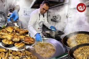 ببینید؛ غذای خیابانی در ترکیه؛ پخت انواع غذا با ماهی در استانبول