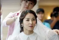 عکس| سفر زمان؛ عکس‌های «سوسانو» به عنوان مدل لباس عروس