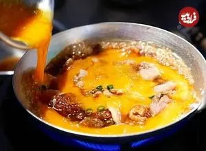 ببینید| غذای خیابانی در ژاپن؛ پخت املت برنج، تخم مرغ و گوشت در توکیو