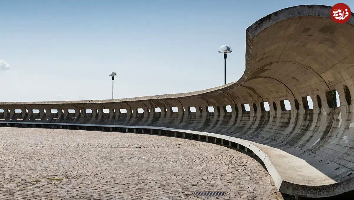 تصاویر؛ نیمکت بتنی معروف؛ نماد معماری بروتالیست در ایتالیا