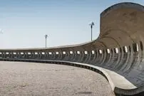 تصاویر؛ نیمکت بتنی معروف؛ نماد معماری بروتالیست در ایتالیا