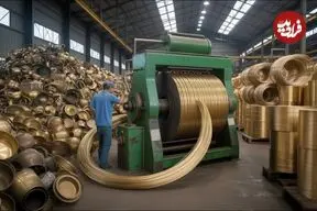 ببینید| مراحل دیدنی ساخت سیم مسی از طریق بازیافت قابله های بزرگ قدیمی در پاکستان