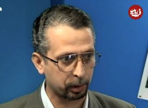 عکس؛ سفر در زمان؛ «مهرتاش» سریال زیر آسمان شهر در 32 سالگی در کنار پدرش؛ سال 74
