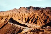 کشف چین‌خوردگی‌های عجیب کوهستانی که توسط «میکروب‌های زیر دریا» شکل گرفته‌اند