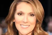 عکس| سفر در زمان؛ «سلین دیون» در حال ضبط در استودیو؛ سال 1366