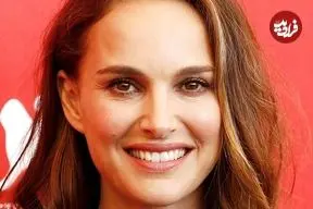 عکس| سفر در زمان؛ «ناتالی پورتمن» در مراسم افتتاحیه فیلم «آفرودیت توانا»؛ سال 1373