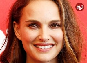 عکس| سفر در زمان؛ «ناتالی پورتمن» در مراسم افتتاحیه فیلم «آفرودیت توانا»؛ سال 1373