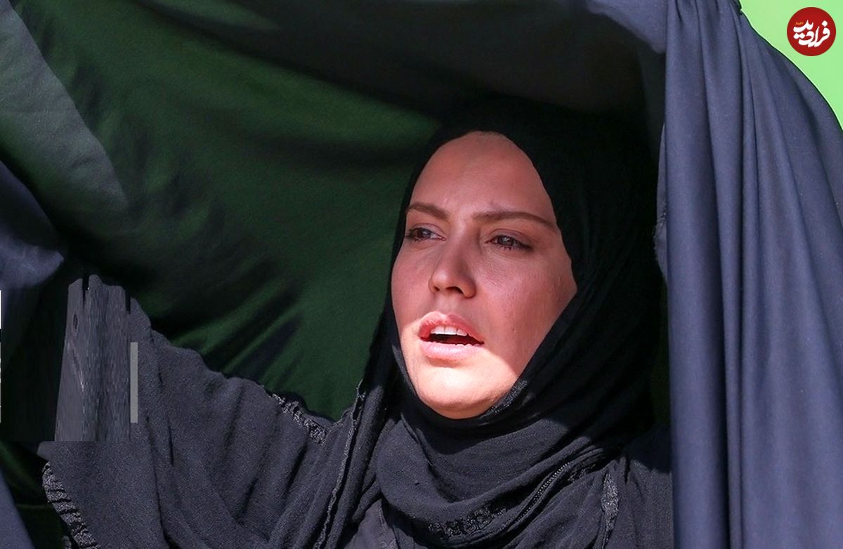 عکس؛ سفر زمان؛ عکس یادگاری «طوبی هامون و آنیه کمیل» در پشت صحنه سریال «طوبی»