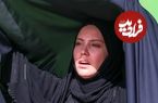 عکس؛ سفر زمان؛ عکس یادگاری «طوبی هامون و آنیه کمیل» در پشت صحنه سریال «طوبی»