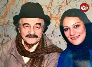 عکس| سفر زمان؛ «منوچهر نوذری» در کنار «فروزان» در مراسم اهدای جوایز سینمایی؛ دهۀ 50