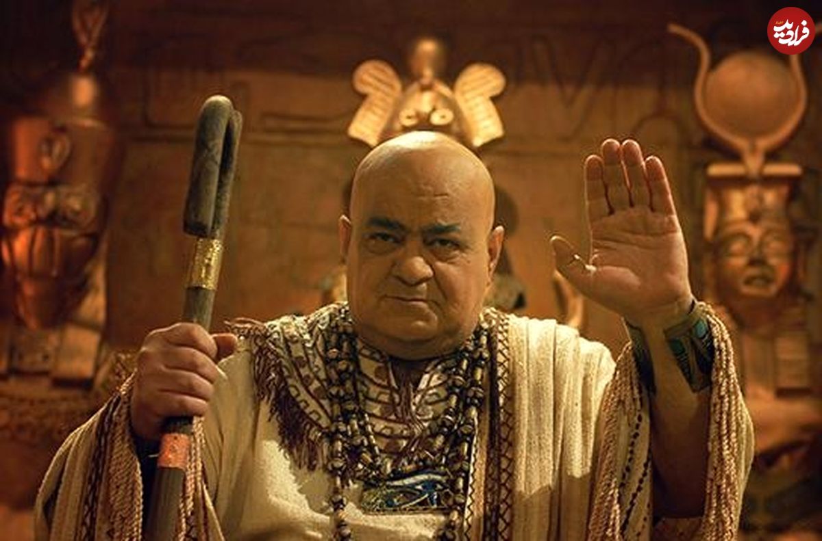 عکس| سفر به تاریخ؛ «آنخ‌ماهو، کاهن اعظم» با لباس شخصی در لوکیشن سریال «یوسف پیامبر»