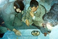 عکس؛ سفر در زمان؛ «محسن رضایی در کنار هاشمی رفسنجانی» در یک مراسم؛ دهه 70