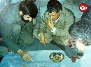 عکس؛ سفر در زمان؛ «محسن رضایی در کنار هاشمی رفسنجانی» در یک مراسم؛ دهه 70