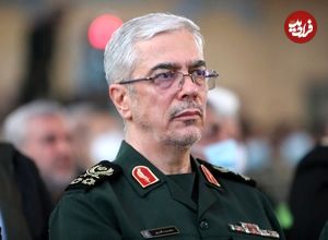 عکس؛ سفر به تاریخ؛ «سرلشکر باقری» در کنار «پدر صنعت موشکی ایران» در جبهه؛ دهۀ 60
