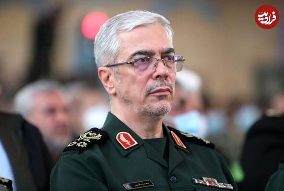 عکس؛ سفر به تاریخ؛ «سرلشکر باقری» در کنار «پدر صنعت موشکی ایران» در جبهه؛ دهۀ 60