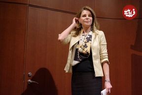 عکس| سفر در زمان؛ «ملک حسین، پادشاه اردن» در کنار همسر و دخترش در حال قایق سواری؛ سال 1362