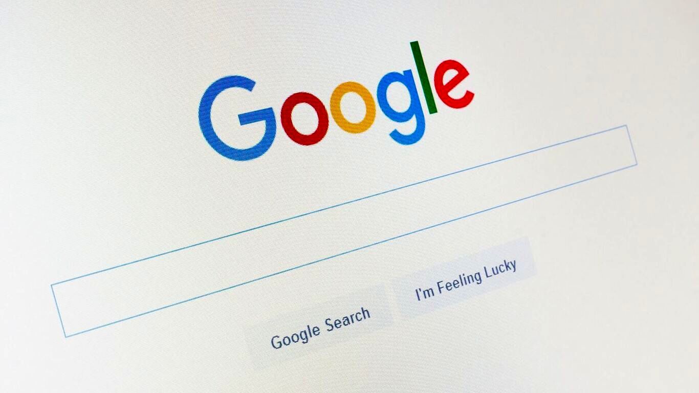 نام قبلی گوگل چه بود؟