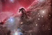 (عکس) این سحابی مخروطی، ۷ سال نوری طول دارد!