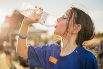 عوارض نخوردن آب کافی برای قلب