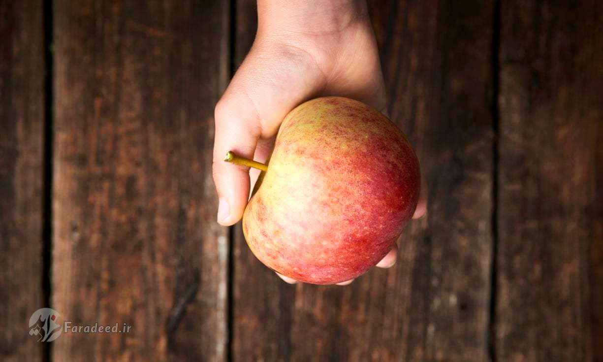 چرا خوردن سیب از پزشک بی‌نیازتان می‌کند؟