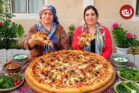 ببینید| غذای روستایی در ایران؛ پخت پیتزا با مرغ و سوسیس