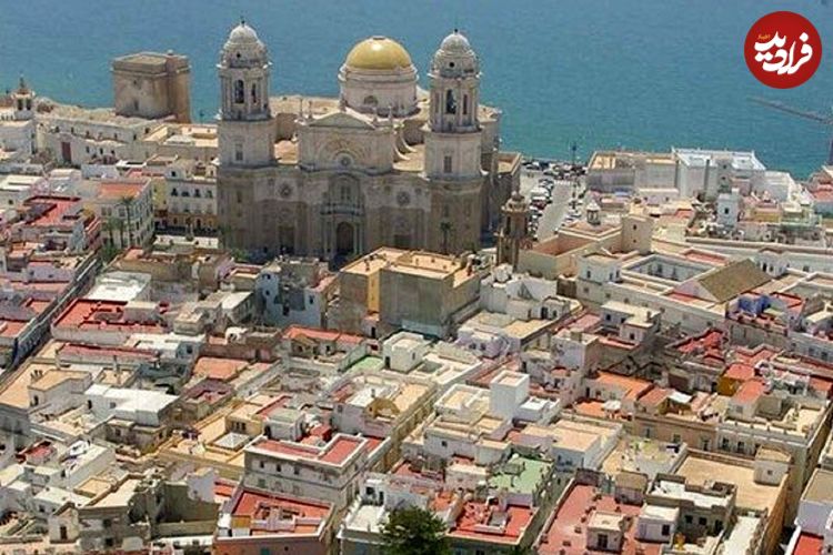 عکس؛ شهری که شبیه به یک تابلوی نقاشی است