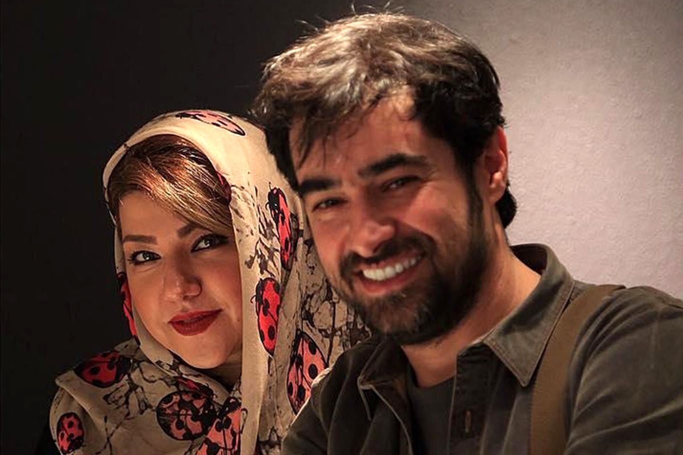 (تصویر) ماجرای عکس جنجالی همسر شهاب حسینی با برزو ارجمند و احسان کرمی