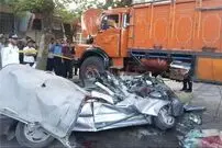 (ویدئو) شاخ به شاخ شدن کامیون با پراید