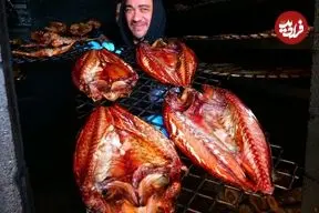 ببینید| غذای خیابانی در نیوزلند؛ تهیه ماهی دودی و خوراک ماهی و چیپس در ولینگتون