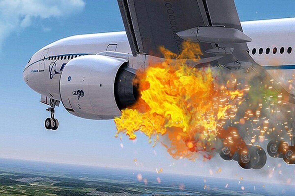 (ویدئو) لحظه آتش گرفتن موتور هواپیمای مسافربری آمریکایی؛ وحشت و ترس مسافرین