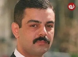 عکس| سفر زمان؛ «لطیف یحیی، بدل عدی پسر صدام» 19 سال بعد فرار از عراق و در لندن؛ سال 1390