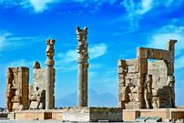 عکس؛ سفر در زمان؛ نخستین فیلمبرداری از تخت جمشید