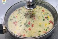 ببینید| طرز تهیه یک غذای ساده با برنج و تخم مرغ