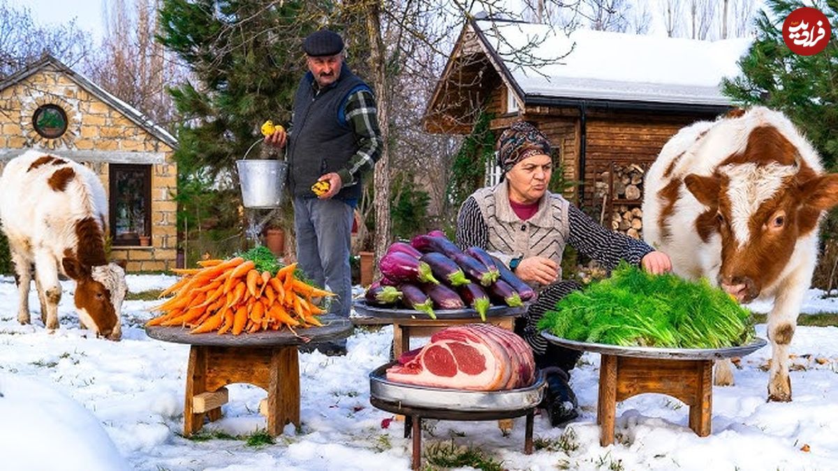 (ویدئو) غذای روستایی در آذریجان؛ پخت یک غذای سنتی با بادمجان وگوشت