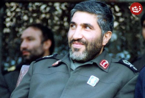 عکس؛ سفر به تاریخ؛ «سردار احمد کاظمی» سوار بر اسب در جبهه؛ دهۀ ۶۰