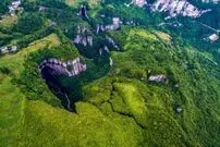 (عکس) زندگی شگفت انگیز زیر ۳۰۰ متری زمین در چین
