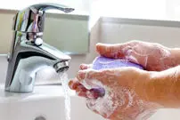 کرونا و خشکی پوست دست