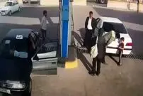 (ویدئو) لحظه هولناک انفجار مخزن گاز یک خودرو در گرگان