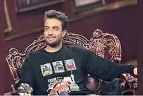 بنیامین بهادری با یک حاشیه خنده‌دار به صحنه برگشت 