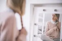 عادات نادرستی که سبب آسیب مو‌ها می‌شود