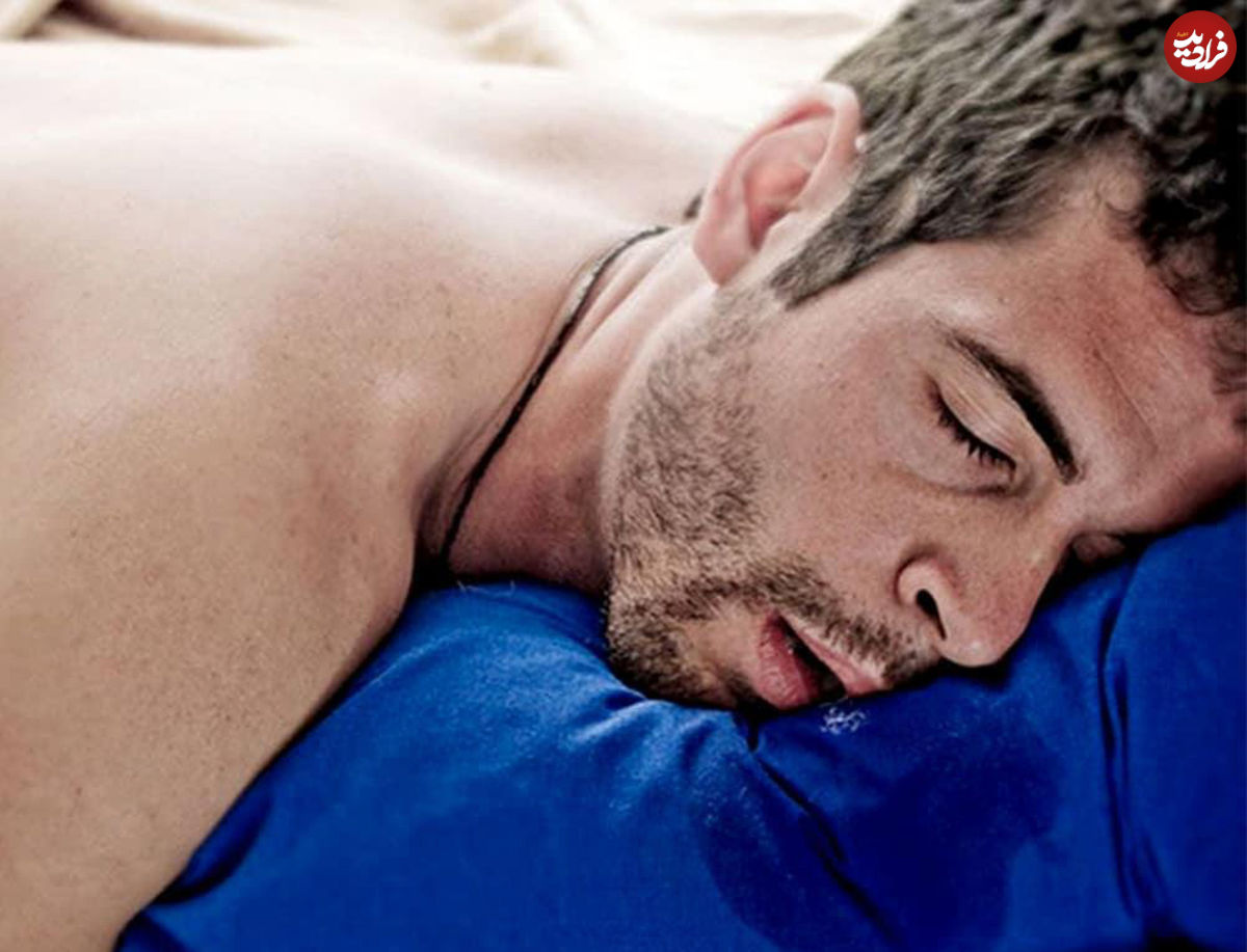 ۱۰ علت آبریزش دهان در خواب و راه‌های درمان آن