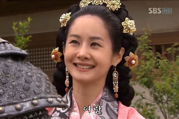 (تصاویر) چهرۀ «عمۀ شاهزاده هودونگ» در سریال جومونگ 3 بعد از 15 سال