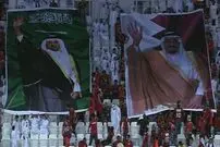 عکس/ بازی سیاسی قطری‌ها در دیدار برابر پرسپولیس