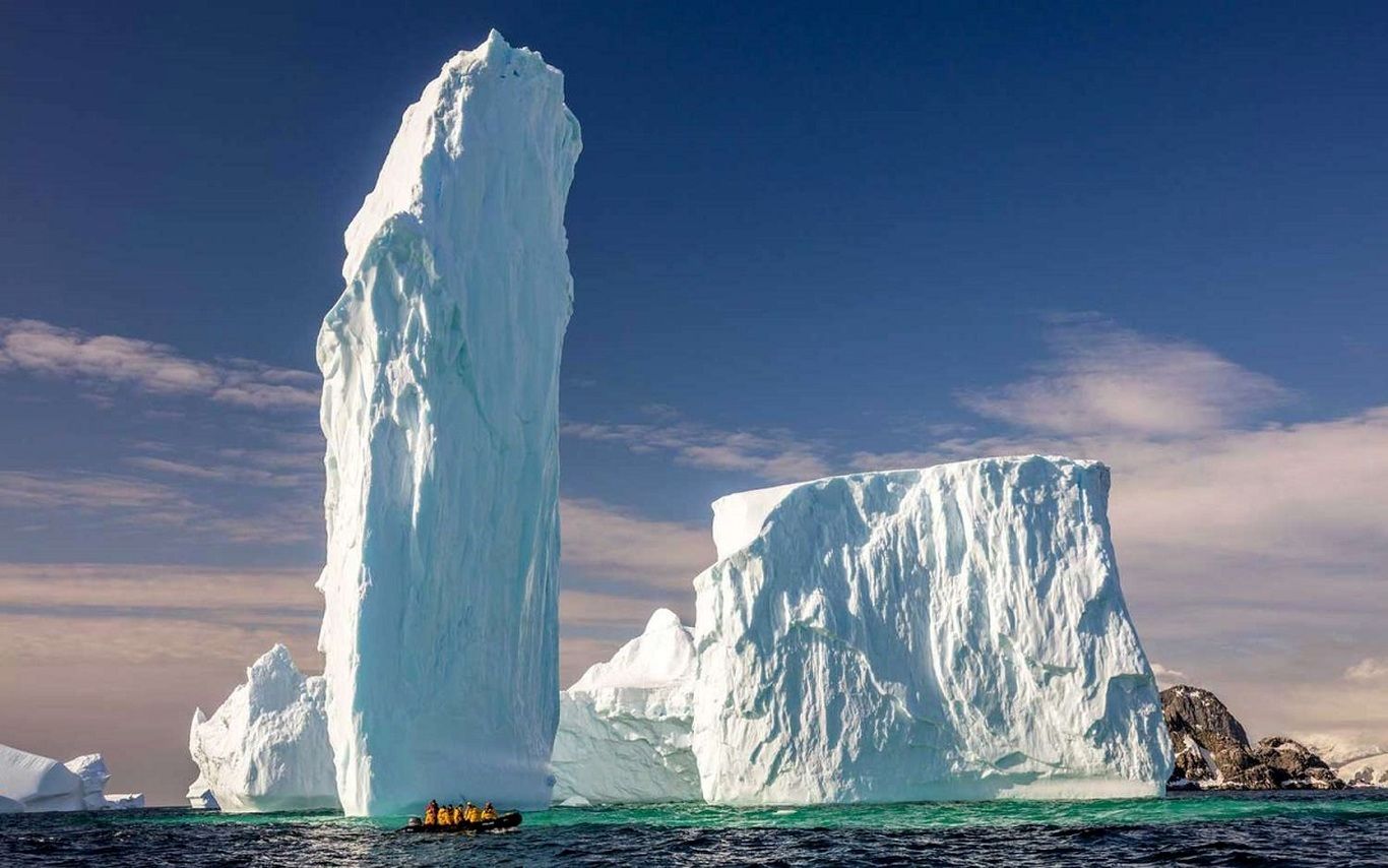 اکتشافات قطبی سال ۲۰۲۲؛ از رودخانۀ مخفی تا بزرگترین یخ شناور جهان