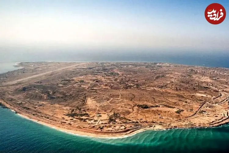 بیانیه مشترک وزرای خارجه چین و امارات: پکن حمایت خود را از تلاش‌های امارات برای دستیابی به راه‌حلی درباره اختلاف بر سر سه جزیره تنب بزرگ، تنب کوچک و ابوموسی از طریق مذاکرات دوجانبه اعلام کرد