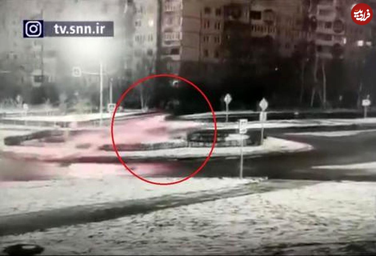 (ویدئو) پرواز ماشین سرقتی از روی میدان شهر استاری روسیه